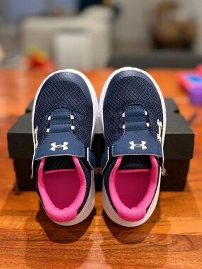 New Sz 8K Under Armour UA GINF Surge 4 AC Shoes Sneakers Blue Pink Girls Kids